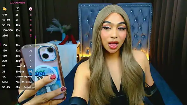 Clea Moore online show from February 23, 2026, 4:47 am