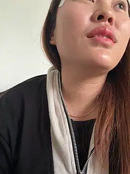 Snapshot of Bayby-xxx chatting on February 3, 2026, 8:52 am Bayby-xxx online show from February 3, 2026, 8:52 am