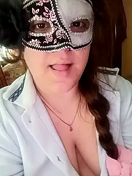 porcellina1991 online show from February 9, 2026, 10:52 pm