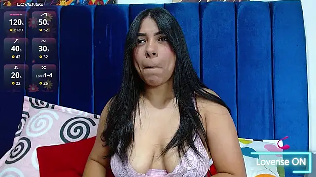 Bombom brown1 online show from June 3, 2026, 8:02 pm