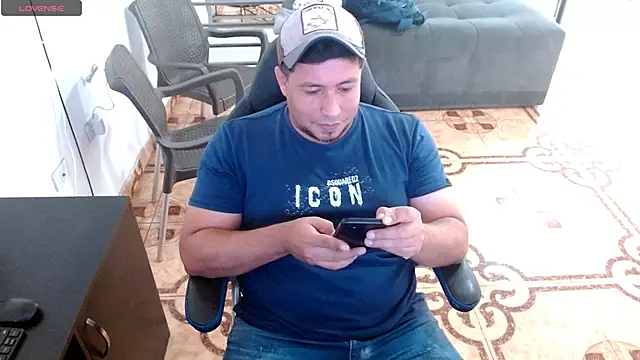 Snapshot of lianjuc chatting on January 14, 2026, 8:12 pm lianjuc online show from January 14, 2026, 8:12 pm