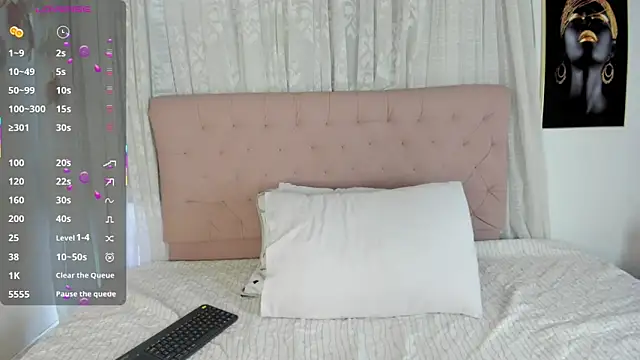 SusannaDoll online show from April 16, 2026, 1:12 pm