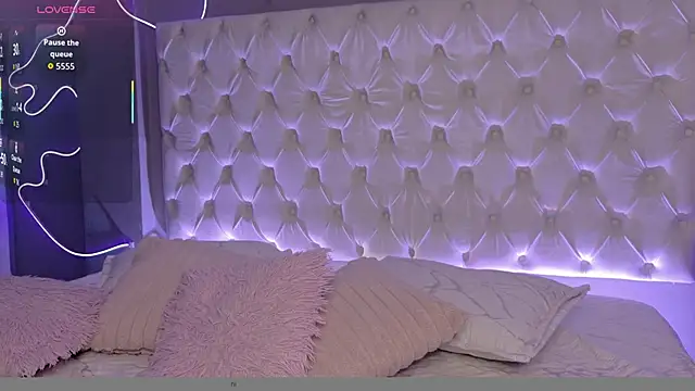 Snapshot of giselle_rossii chatting on February 10, 2026, 4:11 am giselle rossii online show from February 10, 2026, 4:11 am