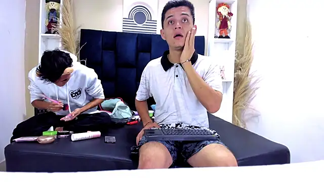 Snapshot of James_And_Kenet chatting on February 22, 2026, 1:24 pm James And Kenet online show from February 22, 2026, 1:24 pm