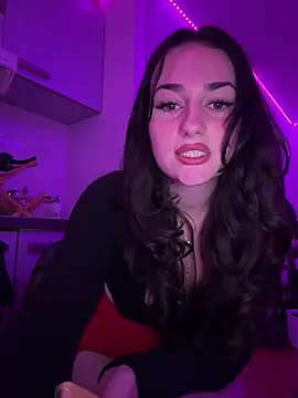 claraaaa06 online show from February 21, 2026, 4:09 pm