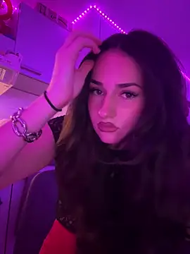 claraaaa06 online show from February 15, 2026, 9:03 pm