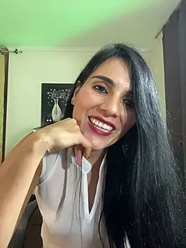 Snapshot of Miaswwe chatting on February 3, 2026, 2:53 am Miaswwe online show from February 3, 2026, 2:53 am