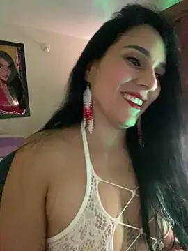 Snapshot of Miaswwe chatting on June 6, 2026, 12:54 pm Miaswwe online show from June 6, 2026, 12:54 pm