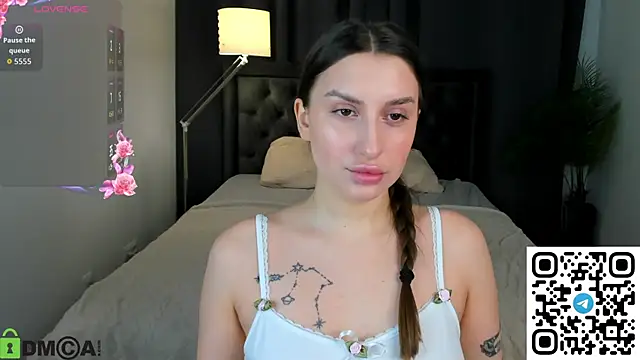 Celine Coello online show from March 3, 2026, 3:57 am