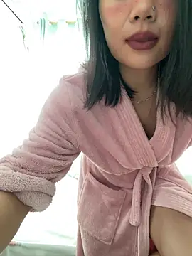 ruanruan05 online show from March 13, 2026, 1:54 am