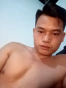 Snapshot of Maycute18 chatting on February 23, 2026, 4:18 pm Maycute18 online show from February 23, 2026, 4:18 pm