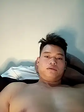 Snapshot of Maycute18 chatting on February 22, 2026, 3:09 am Maycute18 online show from February 22, 2026, 3:09 am