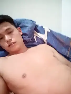 Snapshot of Maycute18 chatting on February 9, 2026, 1:53 pm Maycute18 online show from February 9, 2026, 1:53 pm