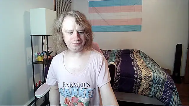 VanFairy526 online show from April 2, 2026, 9:27 am