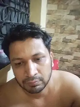 Pravin9562 online show from April 13, 2026, 7:18 pm