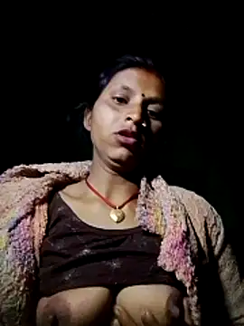 Juli rathore online show from February 9, 2026, 11:03 pm