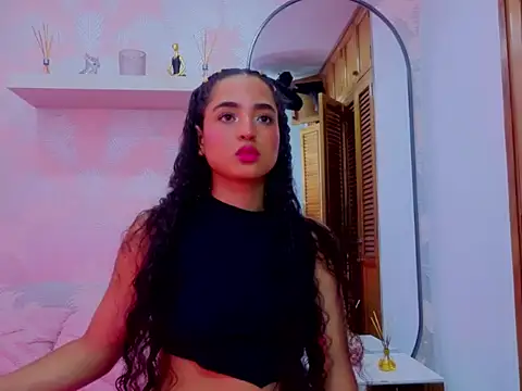 Emma Thompssonn online show from March 26, 2026, 12:03 pm