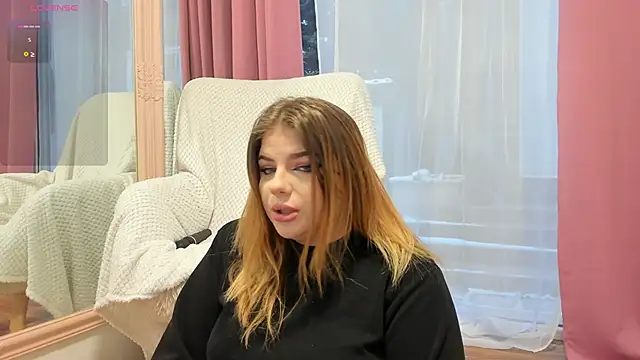 Snapshot of VelvetSinss chatting on January 18, 2026, 6:06 am VelvetSinss online show from January 18, 2026, 6:06 am