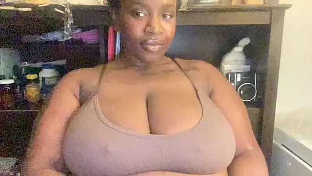 mayluvsu online show from April 18, 2026, 4:15 am