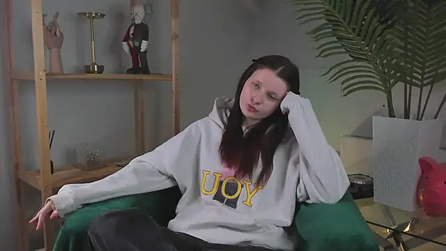 CarmaOlen online show from January 17, 2026, 2:20 pm