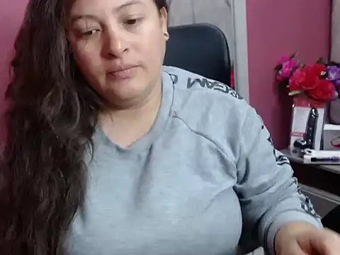 Sarah Boobs  online show from February 25, 2026, 3:07 am