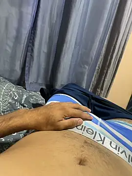 reipromiscuo01 online show from April 21, 2026, 2:36 am