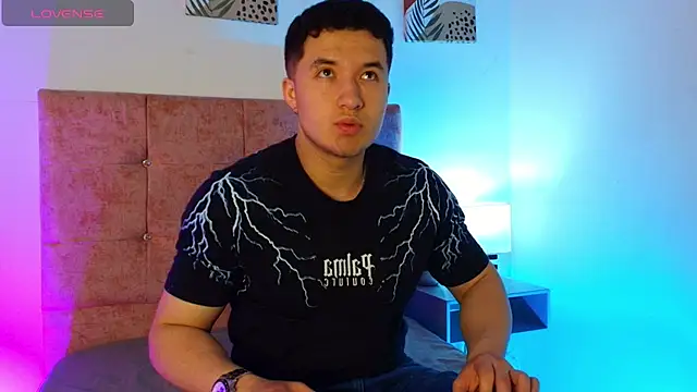 Alexander Connor online show from March 13, 2026, 11:59 am