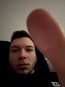 Snapshot of UnipolarBight chatting on January 15, 2026, 7:28 pm UnipolarBight online show from January 15, 2026, 7:28 pm