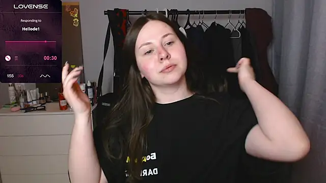 Snapshot of secretvic chatting on February 8, 2026, 1:20 pm secretvic online show from February 8, 2026, 1:20 pm