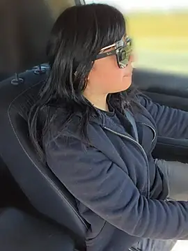 AriannaPenaxo online show from March 27, 2026, 5:47 pm