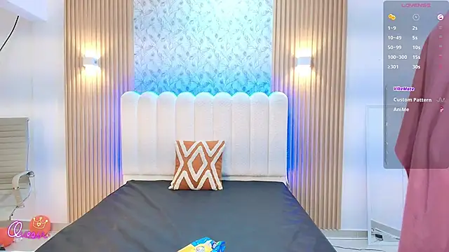 Amira Alzahra online show from February 27, 2026, 5:07 am