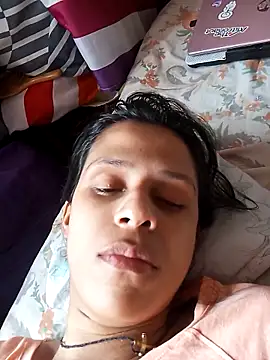 Snapshot of mitzukywinteer chatting on February 1, 2026, 4:05 pm mitzukywinteer online show from February 1, 2026, 4:05 pm