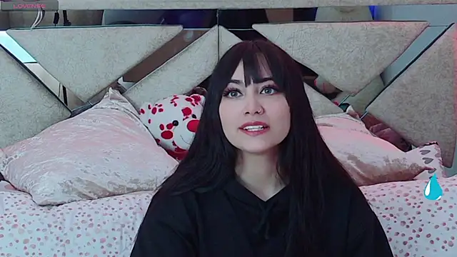 Sabrinaaa   online show from July 16, 2026, 3:20 pm
