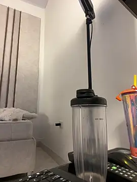 lilithdya online show from February 11, 2026, 10:09 pm