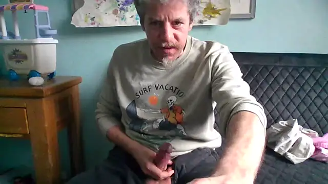 Snapshot of chiichii23 chatting on March 22, 2025, 3:20 pm chiichii23 online show from March 22, 2025, 3:20 pm