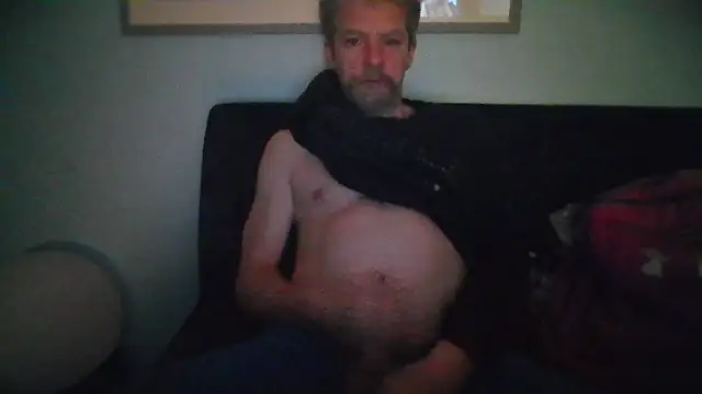 Snapshot of chiichii23 chatting on January 25, 2025, 11:54 pm chiichii23 online show from January 25, 2025, 11:54 pm