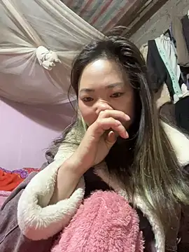 Lata-cute online show from February 9, 2026, 3:04 am