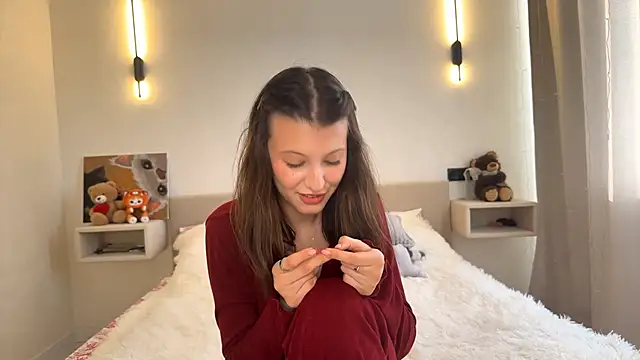 LouiseChavez online show from January 17, 2026, 6:50 am