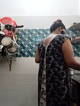 Hot-Tinaa online show from March 21, 2026, 9:03 am