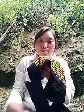 lia-coy online show from March 27, 2026, 8:37 am