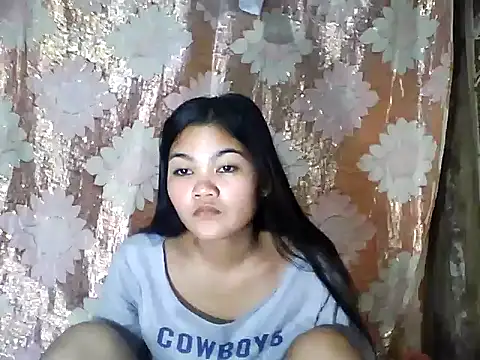 PinaySkinnyJust18 online show from March 19, 2026, 9:48 pm