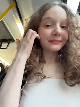 outside rosy online show from March 30, 2026, 4:08 pm