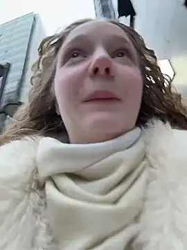 outside rosy online show from March 19, 2026, 2:50 pm