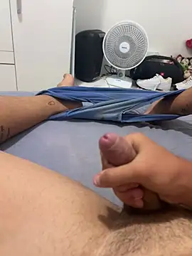 peuba12 online show from January 18, 2026, 9:51 pm