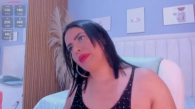 helen jonesx online show from February 8, 2026, 12:14 pm