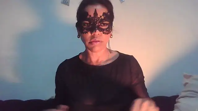 Snapshot of Dolcezzastella chatting on February 18, 2026, 7:39 am Dolcezzastella online show from February 18, 2026, 7:39 am