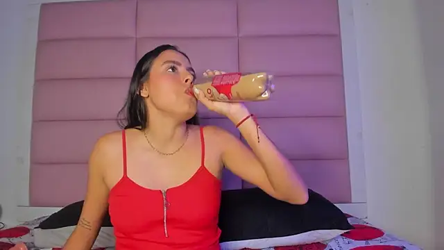 Catalinna 03 online show from March 24, 2026, 12:49 pm