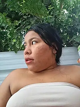 Sweet-Dirty-Storm online show from April 14, 2026, 8:47 pm