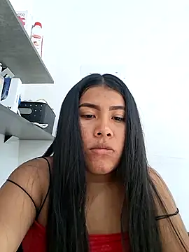 Sweet-Dirty-Storm online show from February 5, 2026, 8:59 pm