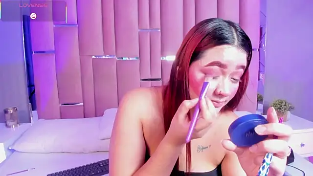 Snapshot of Saoryy__ chatting on February 17, 2026, 10:07 pm Saoryy online show from February 17, 2026, 10:07 pm